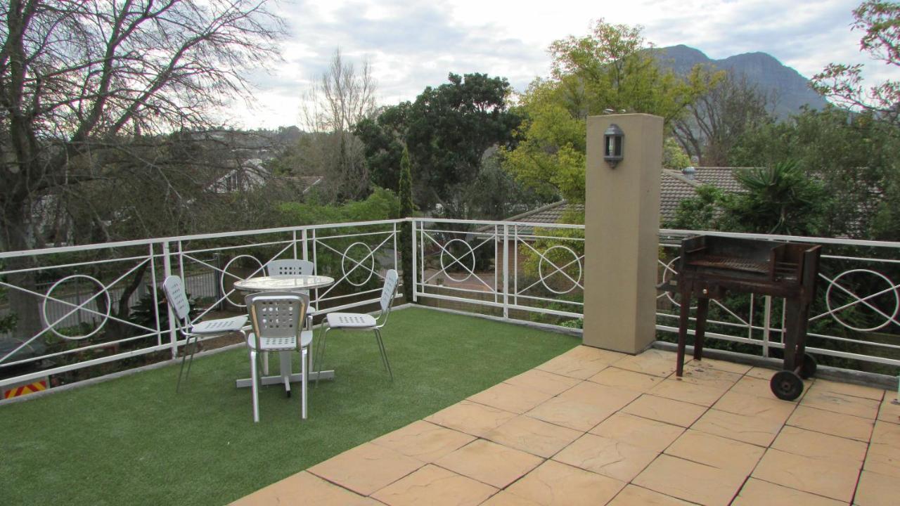 Ferienwohnung Pinewoods Rest Somerset West Exterior foto